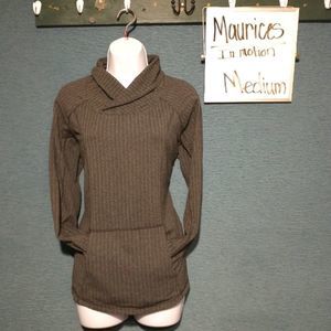 Maurices in motion no-hood athletic sweatshirt medium